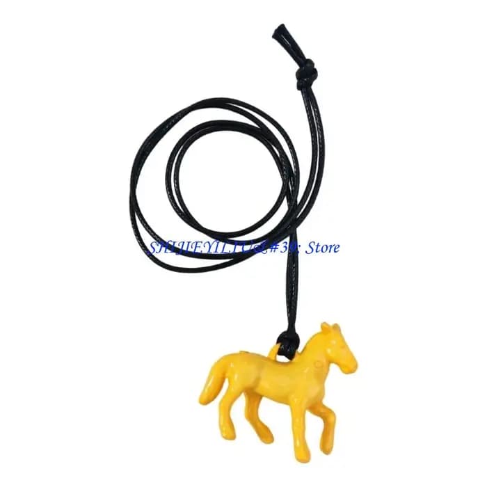 E21F – collier avec pendentif cheval, rehausseur tenue élégant, chaîne cou en cordon acrylique convi