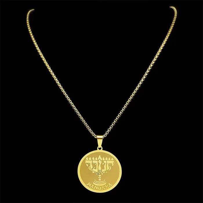 Collier en acier inoxydable avec pendentif chandelier de Hanoucca moderne pour homme et femme occasions spéciales tradition juive