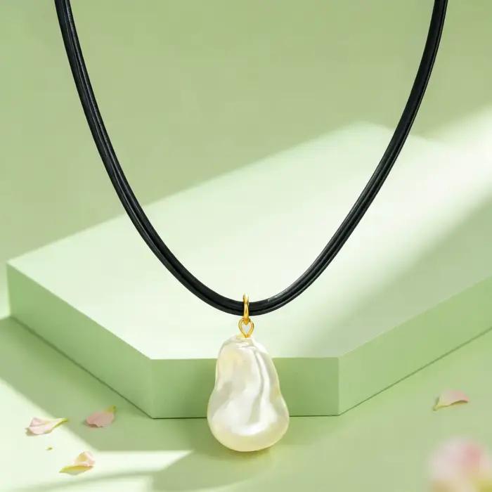 Collier ras du cou en cuir noir avec perles baroques, bande en cuir souple, perles d'eau douce irrégulières, réglable, bijou de cou vintage pour femme