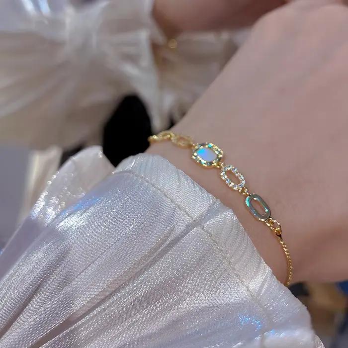 Bracelet géométrique de luxe en Zircon plaqué or pour femmes, carré polyvalent et réglable, bijoux cadeau de fête de noël et de mariage