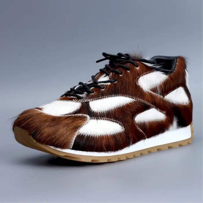 Baskets de luxe athlétiques basses avec imprimés de poils de veau naturel, chaussures décontractées de styliste doublées en cuir à lacets, chaussures d'entraînement