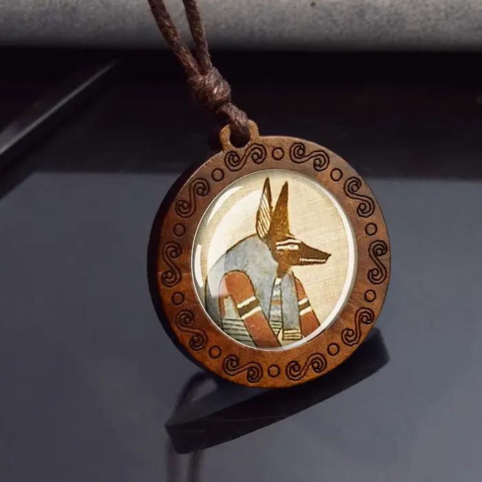 Pendentifs de l'egypte ancienne Ankh Anubis Scarab Sphinx Isis déesse pendentif en bois chaînes de corde collier pour femmes hommes bijoux égyptiens