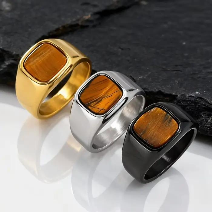 Bague signet en pierre œil de tigre pour homme