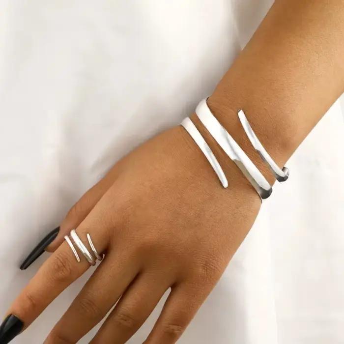 Ensemble de bijoux pour femmes, Bracelet épais européen et américain, couleur or, ligne géométrique, ensemble combiné de bagues