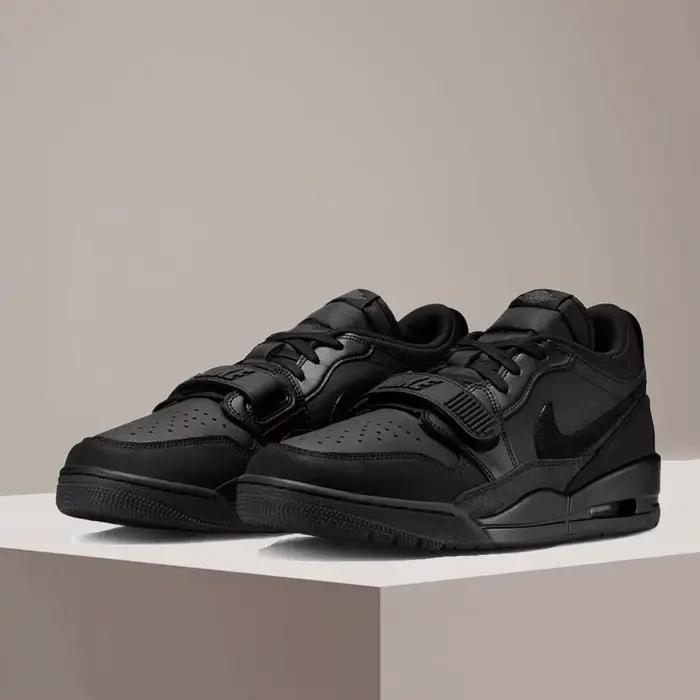 Nike Legacy 312 Black Knight Chaussures de basket-ball rétro confortables, antidérapantes et durables, basses, noires pour hommes IQ9784-001