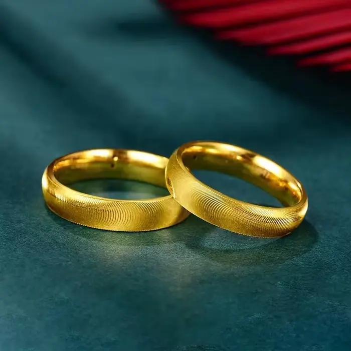 Bagues en or 24 carats brillantes simples et élégantes pour hommes et femmes, bague de couple de luxe pour amoureux, cadeaux de fiançailles de mariage, ne se décolore pas