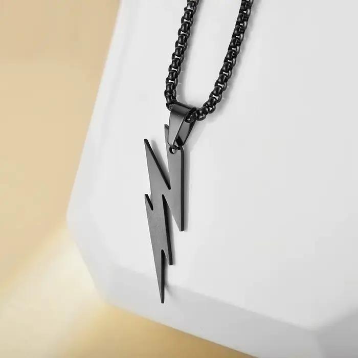 Collier pendentif Punk Lightning pour hommes et garçons, collier pendentif en acier inoxydable imperméable, bijoux tendance Hip Hop, cadeaux