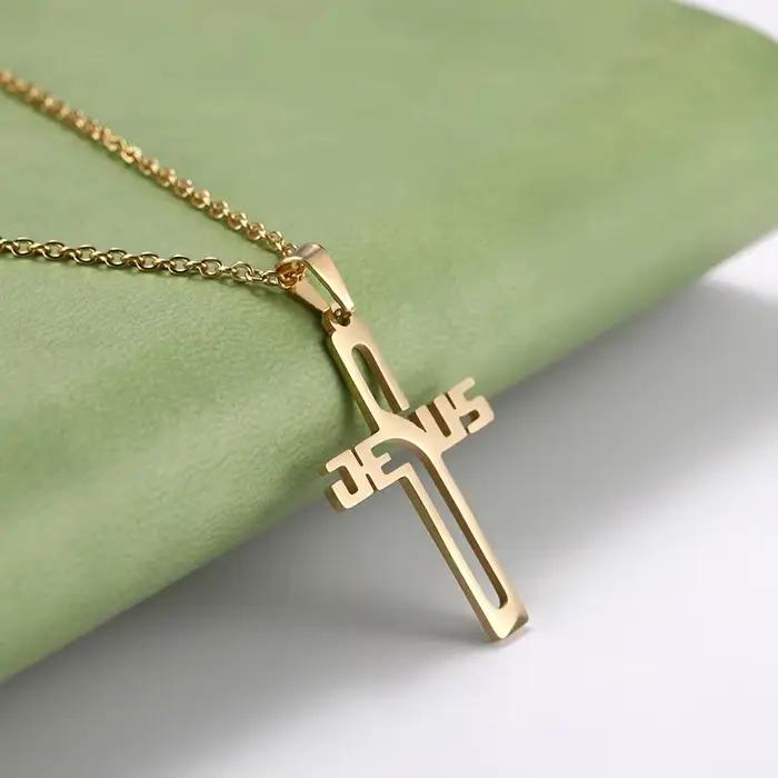 Collier croix plaqué or véritable pour hommes et femmes, bijoux en acier inoxydable, mode chrétienne, cadeaux de Noël, Jésus