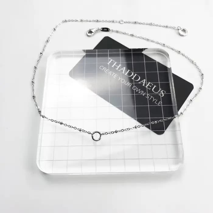 Collier à breloques chaîne en filigrane