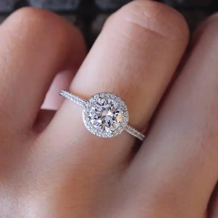 Bague de demande en mariage pour femme, anneau de fiançailles en cristal de zircone, carré, couleur argent, avec pierre, bijou de mariage, R781