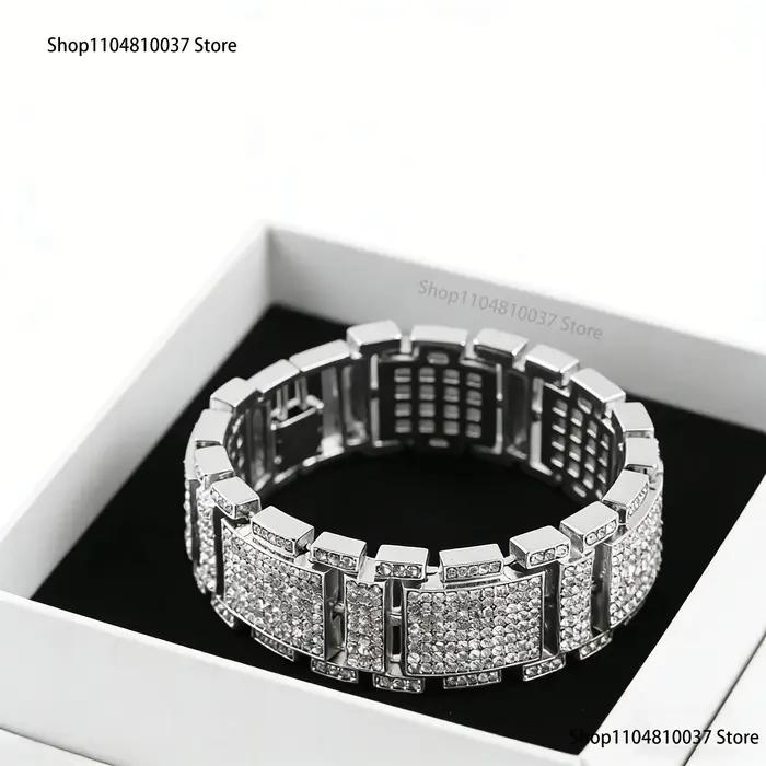 Bracelet Hip-Hop pour Homme Incrusté de Zircons en Cristal, Bijou Exagéré pour un Style Personnel