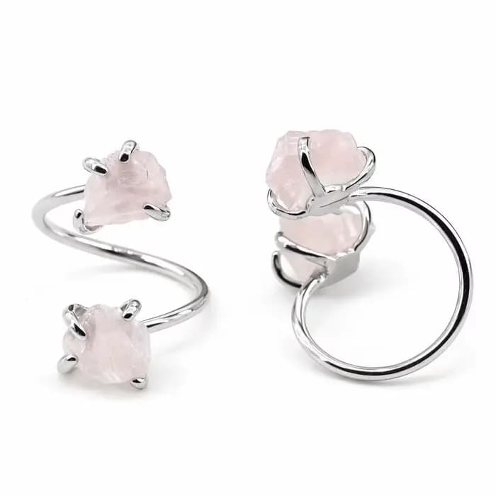 Bague ouverte ajustable en quartz rose brut irrégulier