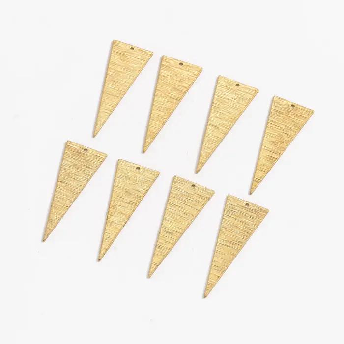 Pendentif de bijoux en laiton brossé massif, trou unique, triangle géométrique, adapté aux boucles d'oreilles de bricolage et aux produits de fabrication de colliers