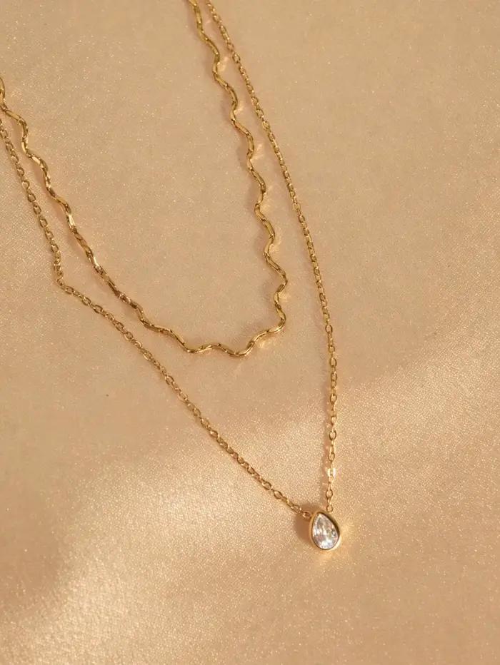 Collier double couche goutte d'eau en zircon, élégant, pour femme, en acier inoxydable plaqué or 18 carats