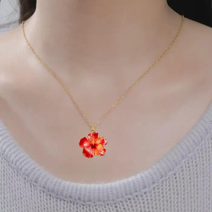Collier Fleur d'Hibiscus Rouge en Acier Inoxydable Plaqué Or, Colliers Fleur d'Hibiscus Rose pour Femme, Cadeau Bijou