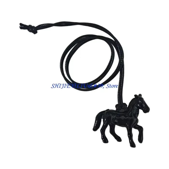 E21F – collier avec pendentif cheval