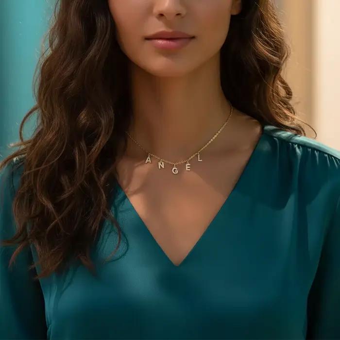 Collier avec nom initial personnalisé en acier inoxydable pour femmes, pendentif lettre Alpahbet, plaqué or 18 carats, collier initial, breloques de déclaration