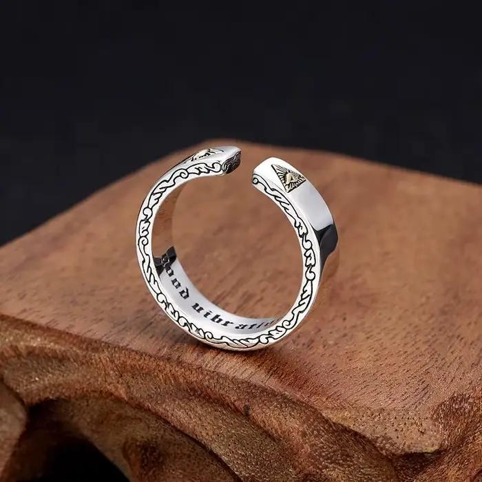 Anneau en cuivre Oeil d'Horus vintage pour hommes et femmes, symbole de sagesse et de protection, bijou rock punk et motard pour occasions spéciales