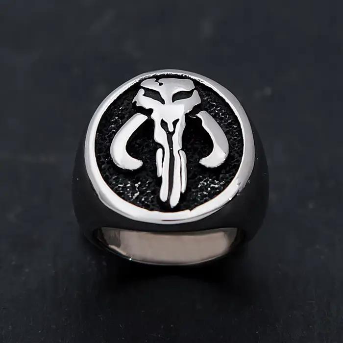 Bague de motard Vintage gothique Punk pour hommes et femmes, anneau classique en acier inoxydable poli fin, Alien Punisher Skull, bijoux cadeau