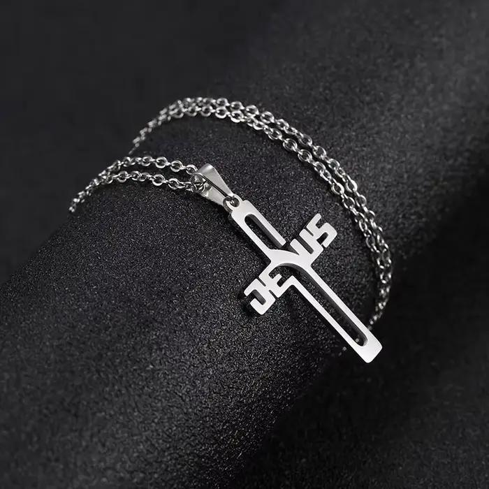 Collier croix plaqué or véritable pour hommes et femmes, bijoux en acier inoxydable, mode chrétienne, cadeaux de Noël, Jésus