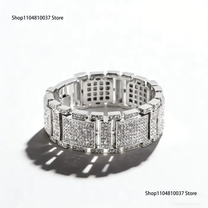 Bracelet Hip-Hop pour Homme Incrusté de Zircons en Cristal, Bijou Exagéré pour un Style Personnel