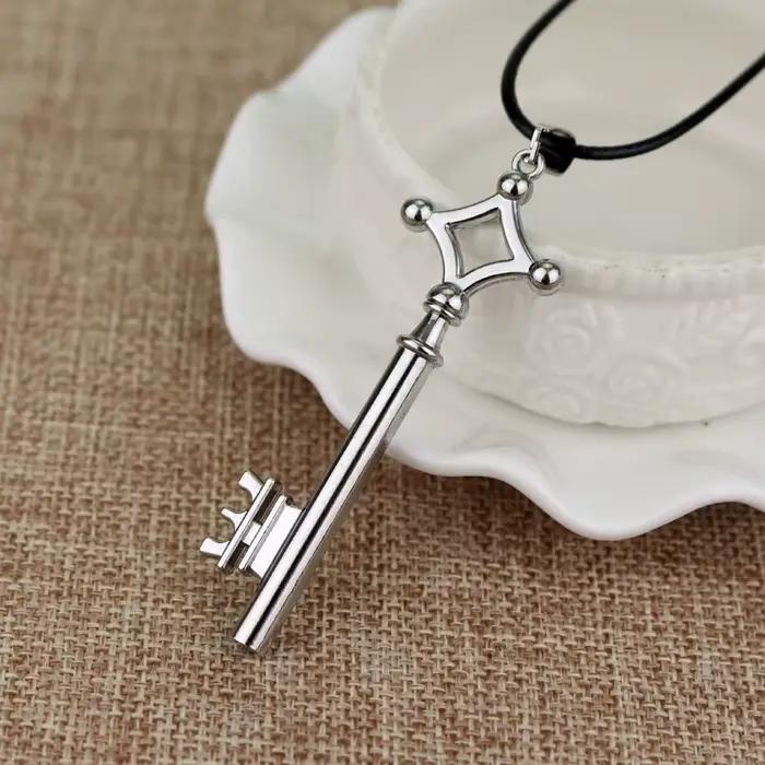 Collier attaque sur Titan Eren clé Shingeki No Kyojin, pendentif mode Vintage rétro Anime bijoux pour hommes Cosplay