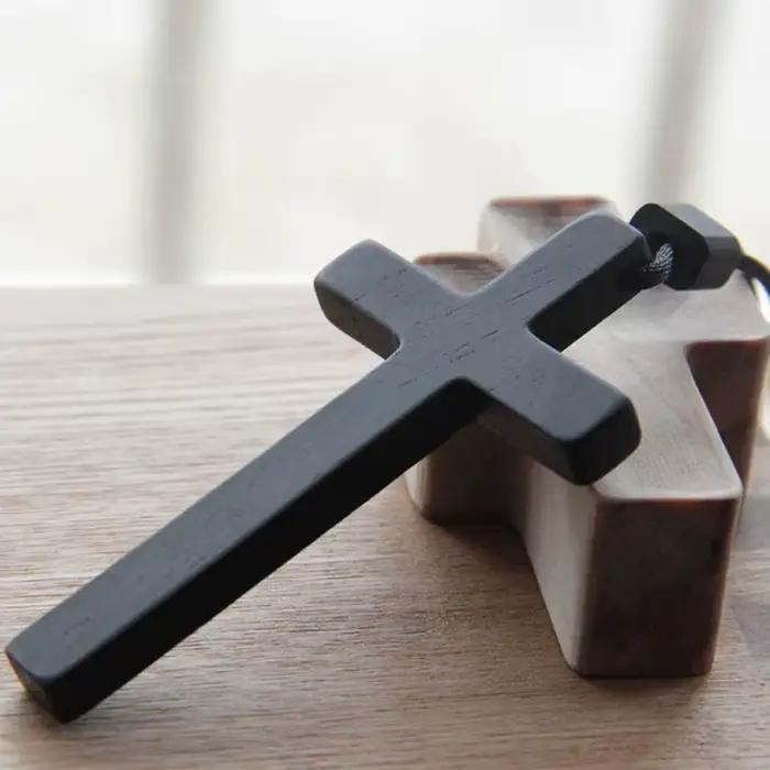 Collier croix en bois de santal chrétien, excavatrice en bois massif, artisanat chrétien, Rosarios catholiques de Jésus, Catolicos