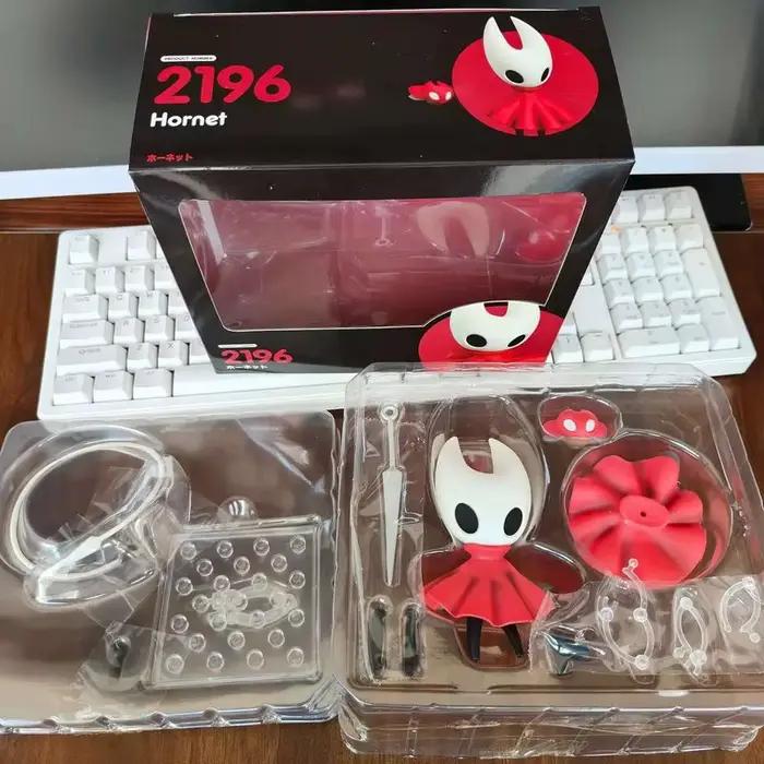 Figurines d'action en PVC Anime The Hollow Knight 2195 Little Knight 2196 Hornet, jouets modèles, statues articulées, cadeaux, objets de collection