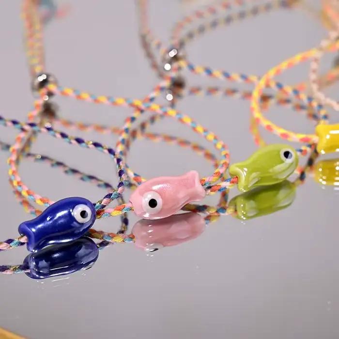 Bracelets de poisson en céramique à la mode pour femmes et hommes, bohème, mignon, coloré, tissé à la main, corde à main réglable, bijoux cadeaux, nouveau 2025