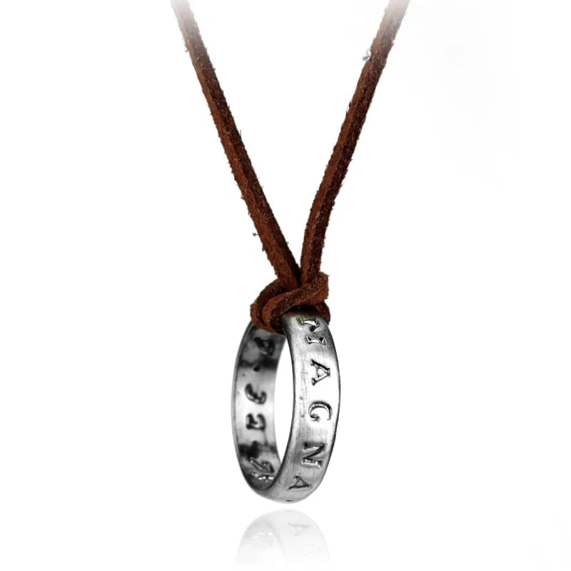 Uncharted 4 Collier en cuir Nathan Drake - Accessoire de bijoux à chaîne longue à cordon sur le thèm