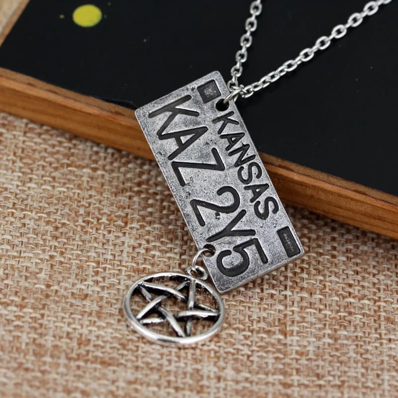 Nouveau film bijoux surnaturel Dean plaque d'immatriculation pendentif collier nouvelle mode Vintage