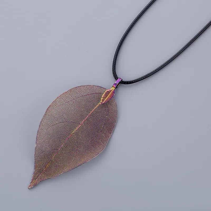 Collier ras du cou avec pendentif en feuille véritable naturelle pour femmes, Unique, en forme de fe