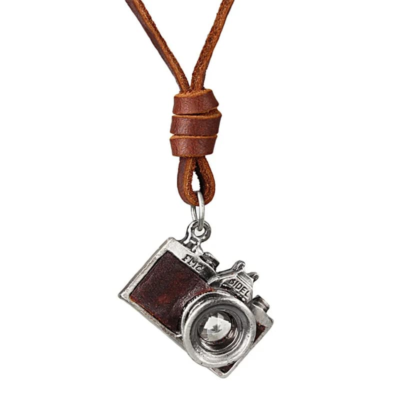 Collier pendentif appareil photo vintage pour hommes et femmes, chaîne en cuir rétro, style punk, bi