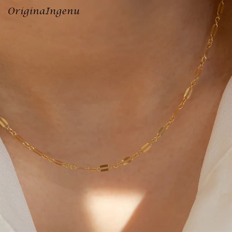 Collier en dentelle rempli d'or 14K, chaîne minimaliste en dentelle dorée, bijoux délicats et résist