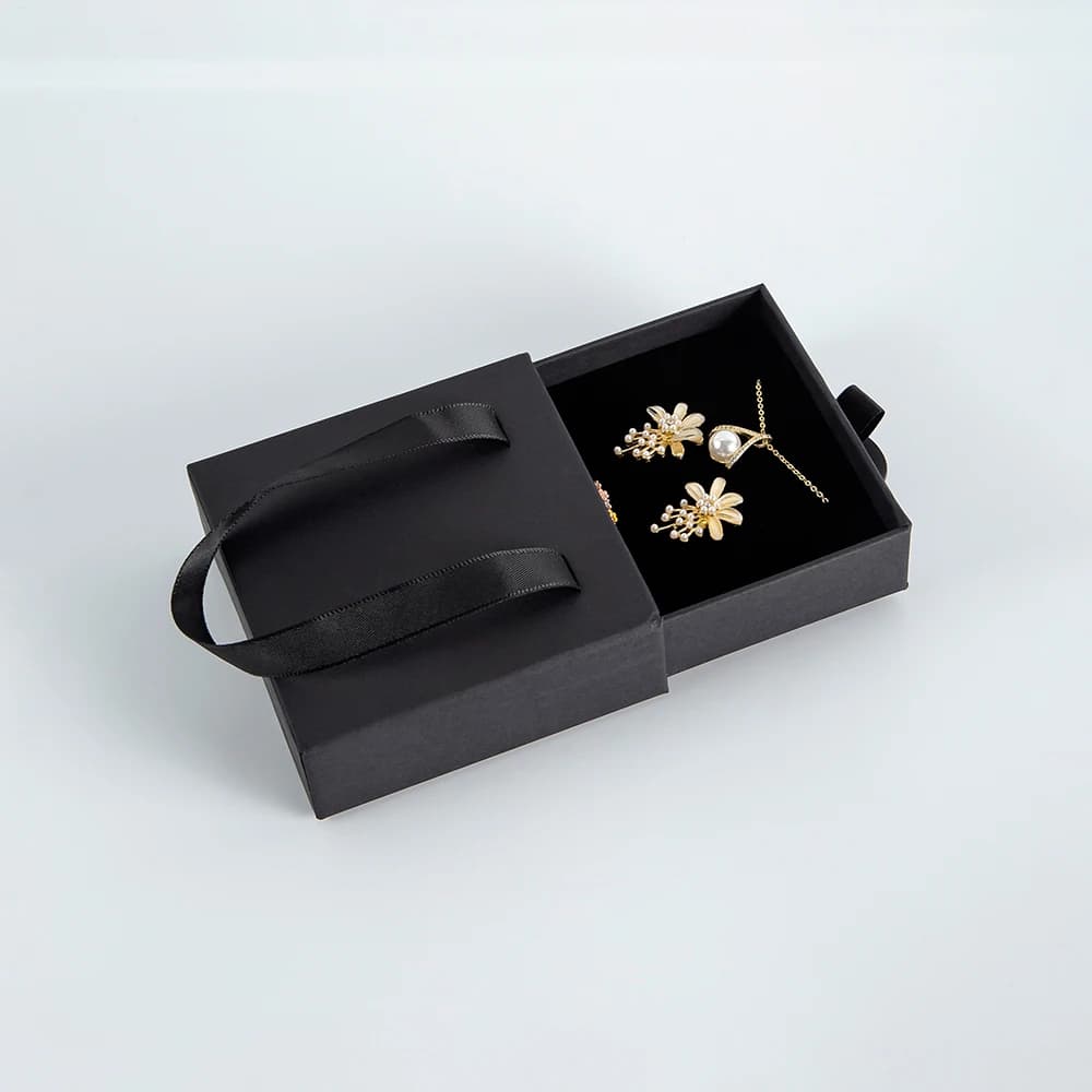 Boîte d'emballage de bijoux, boîtes à bijoux portables avec poignée en ruban, Logo personnalisé impr