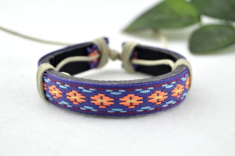 Bracelet en cuir de style ethnique pour femmes et hommes, accessoires originaux, bijoux faits à la m
