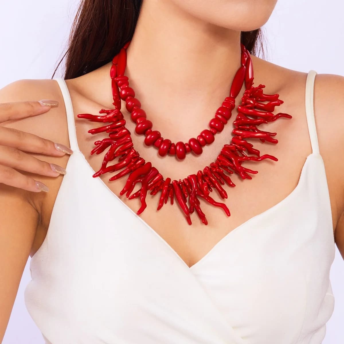 Collier en corail rouge exagéré avec perles de pierre concassée pour femmes et hommes, collier ras d