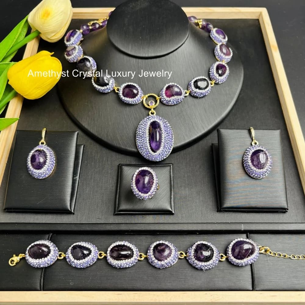Ensemble de bijoux de luxe en améthyste brute, quatre pièces exquises, bijoux en cristal incrusté de