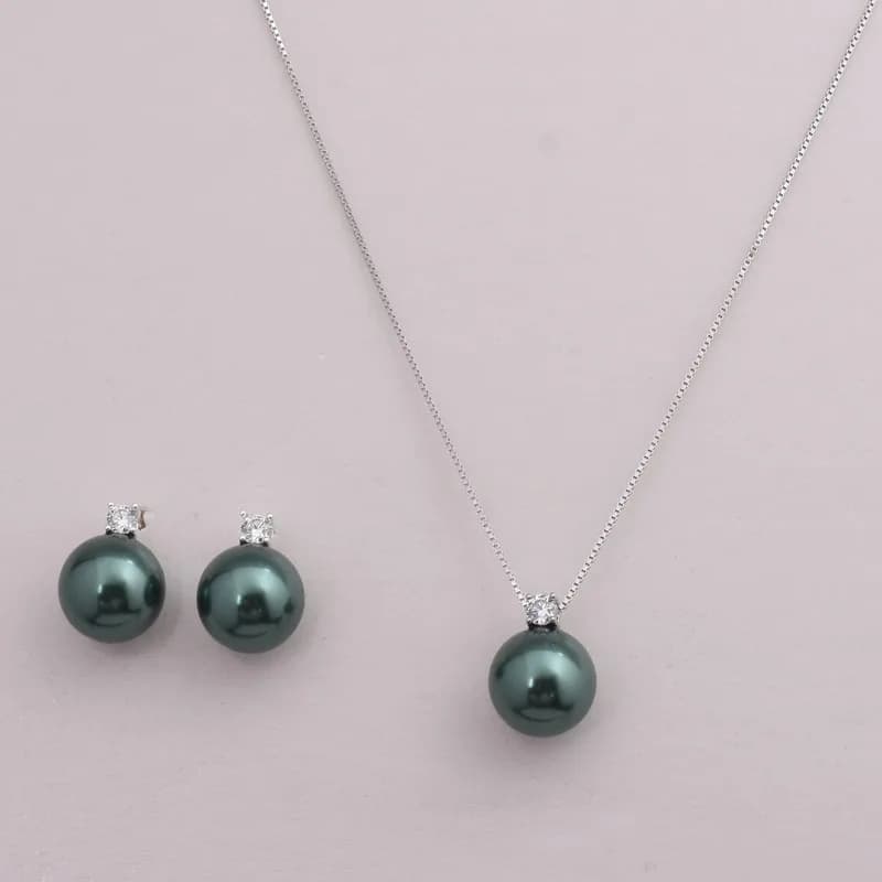 Nouvel ensemble de bijoux style Muillard : Boucles d'oreilles clous en perles françaises et collier 