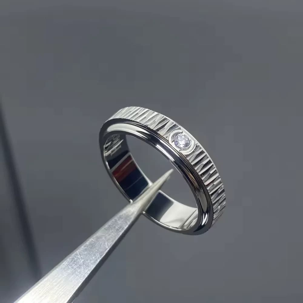 Bague en or plaqué 18 carats avec diamant unique rotatif, idéale pour les couples, hommes et femmes,