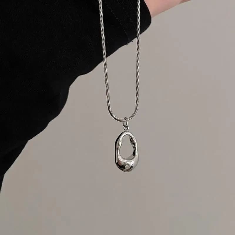 Collier pendentif irrégulier Hippop pour femme, chaînes serpent en acier inoxydable, colliers ajouré