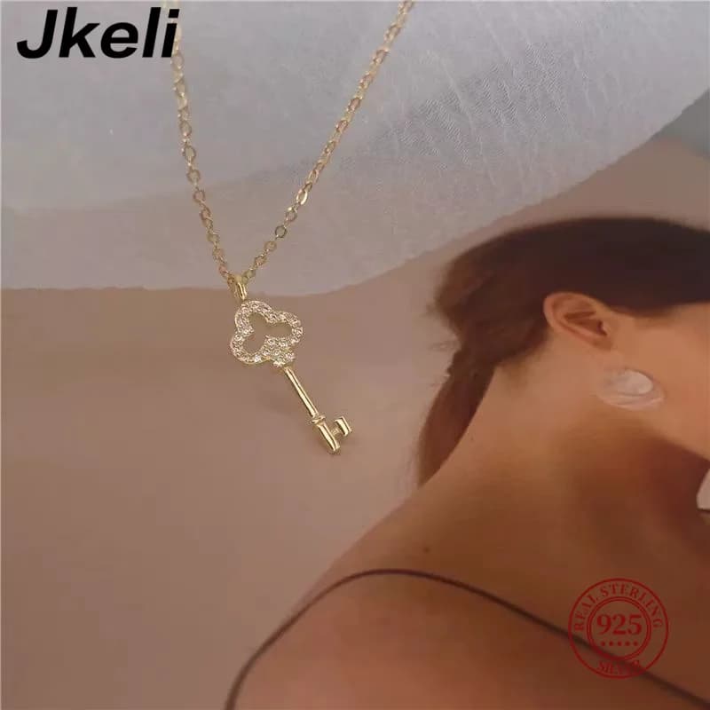 Jkeli S925 argent Sterling brillant Zircon mignon clé pendentif collier pour les femmes mode Simple 