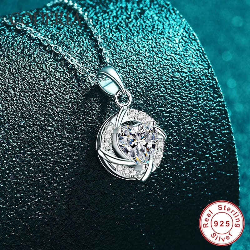 Collier avec pendentif tourbillon en diamant de laboratoire, 1CT, coupe cœur, Moissanite, cadeau d'a