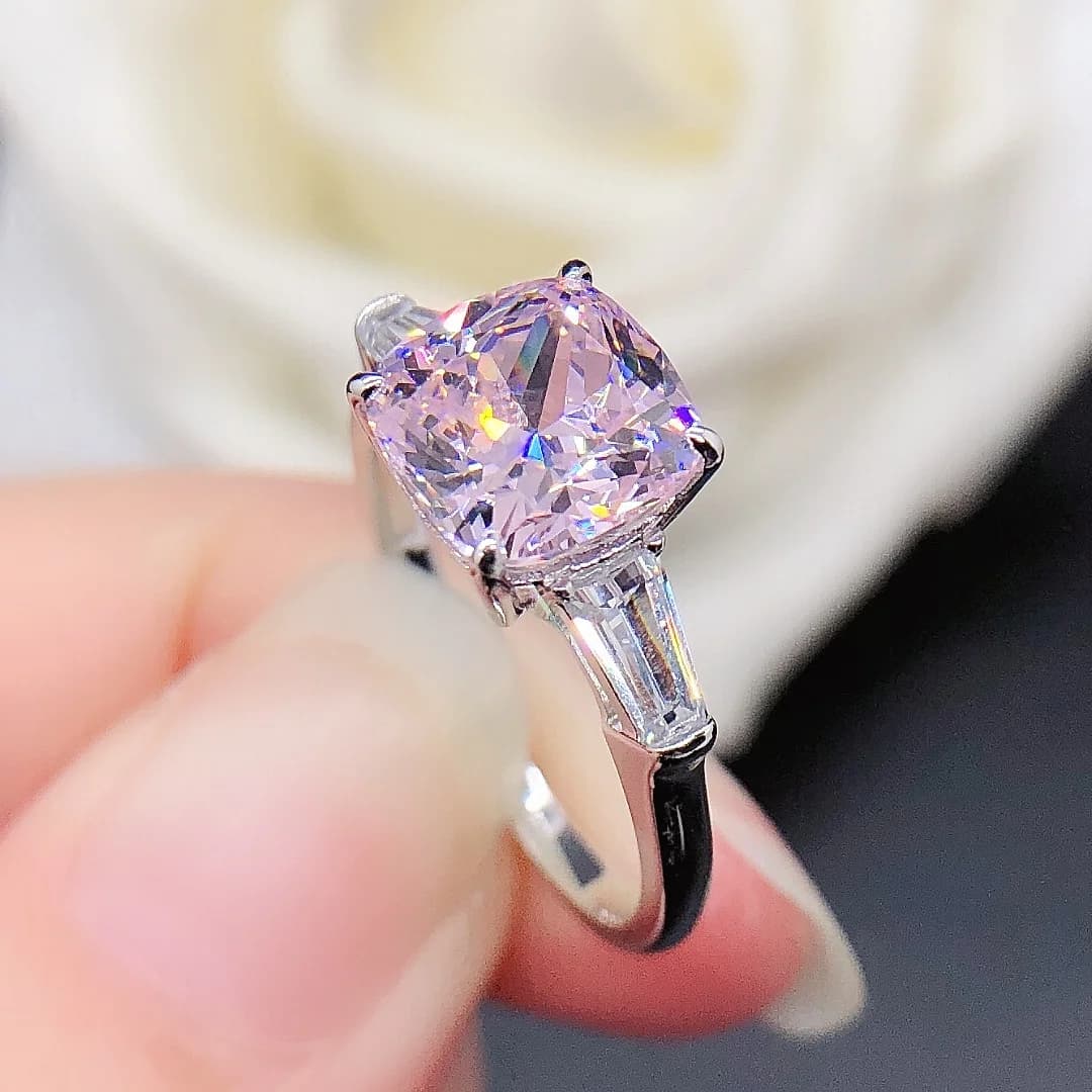 Bague en diamant rose clair taille coussin pour femme, bague en or blanc, bijoux de mariage, Royal 1