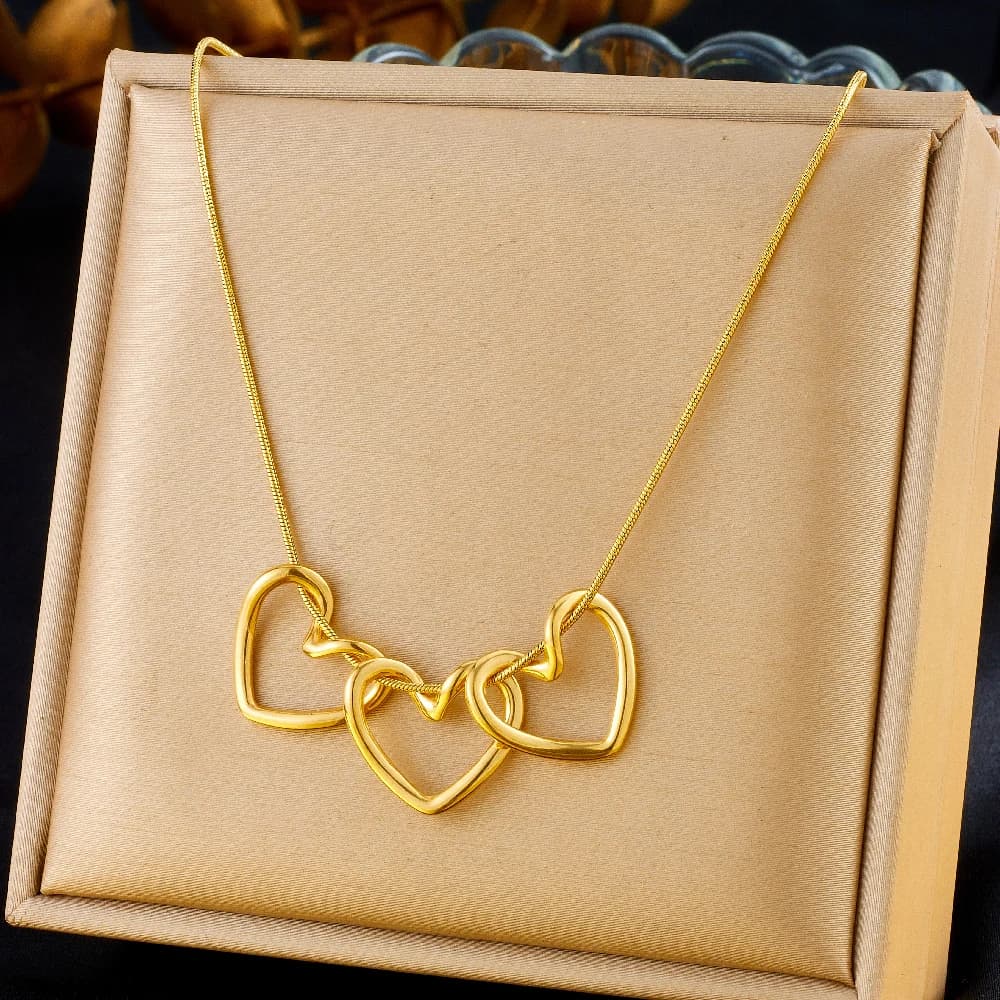 Collier en forme de cœur minimaliste doré en acier inoxydable pour femmes, bijoux tendance pour fill