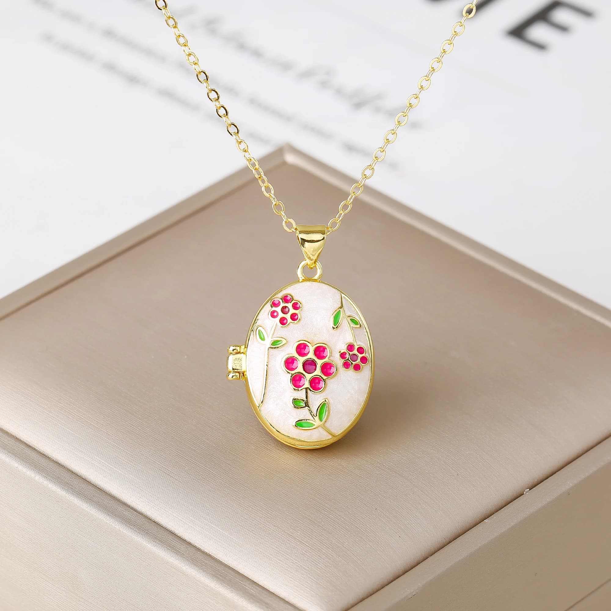 Collier pendentif fleur de Rose artisanal en émail de luxe, créatif pour femmes et filles, nouvelle 