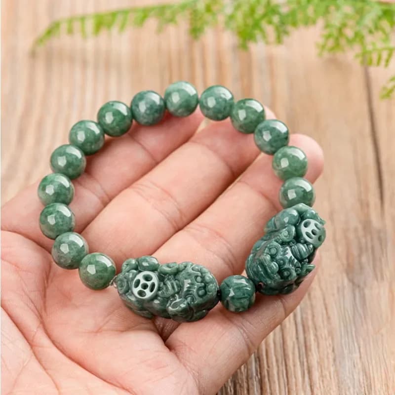 Bijou en jadéite naturelle sculptée pour femme, breloque de luxe, bracelets de Birmanie, perle de pi