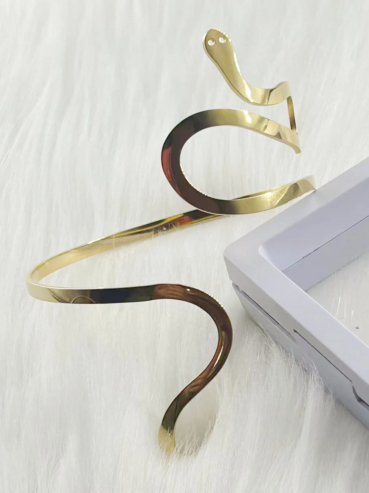 WOUWU nouvelle mode créative ligne métallique Serpentine enveloppé bras Bracelet femmes Simple serpe