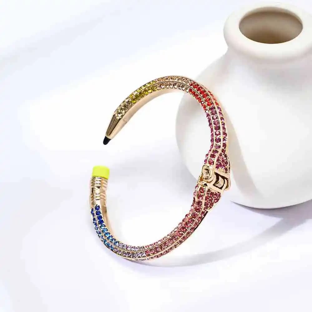 Bracelet à main ouvert intégré en pierres précieuses colorées plaquées or, exquis, à la mode, Style 