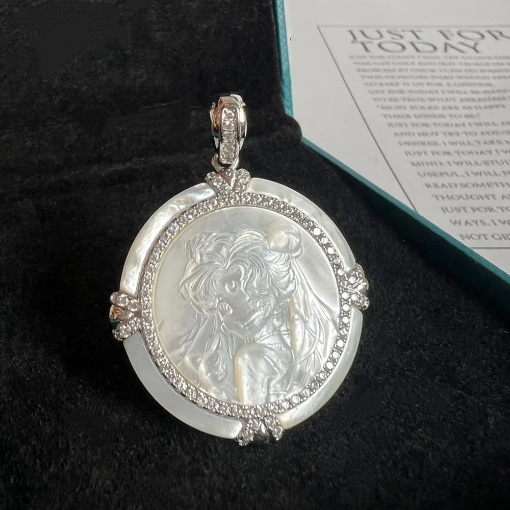 Pendentif vintage Sailor Moon gravé en nacre, collier en cuivre plaqué or 18 carats avec zircon, bij